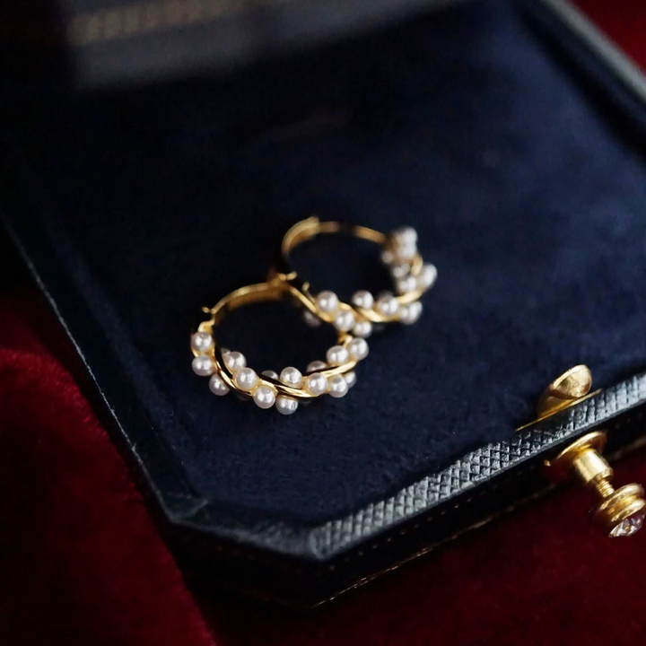ALEXANDRIA | TWISTED PEARL EARRINGS (PAIR)