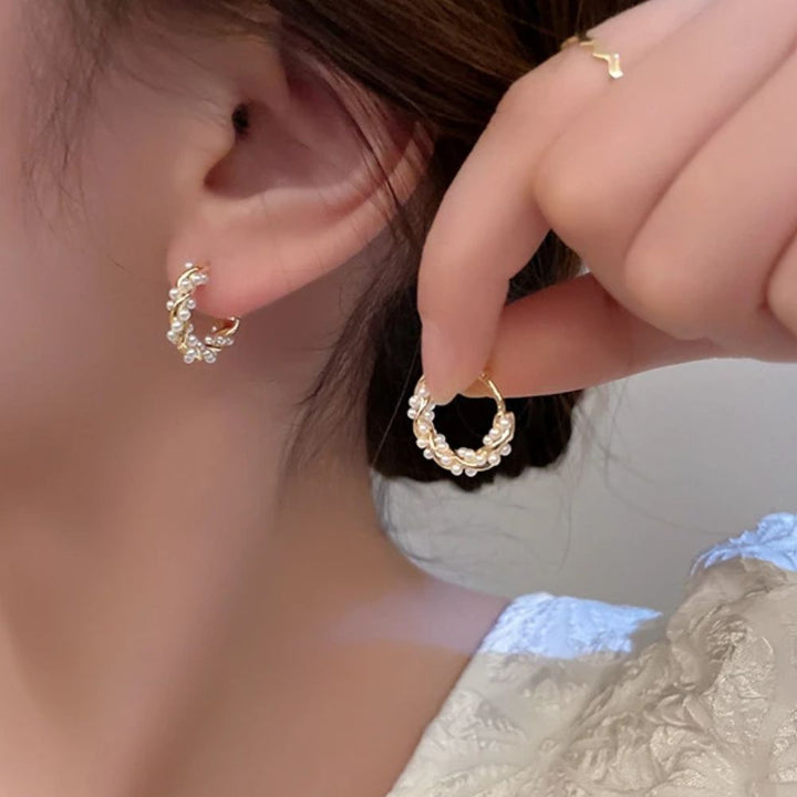 ALEXANDRIA | TWISTED PEARL EARRINGS (PAIR)