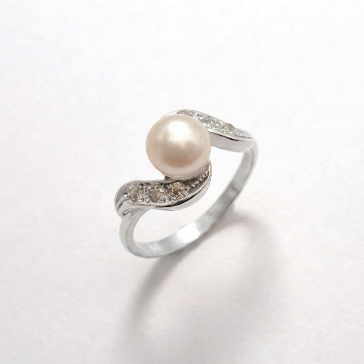 ADRIANA | Gold Vintage Pearl Ring - Natural Pearl Ring - Gold Antique Ring