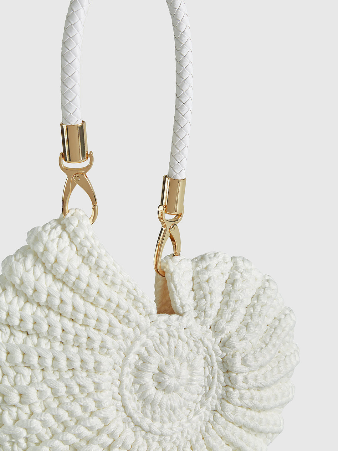 SCARLETT | Crocheted Conch-Shaped Handbag
