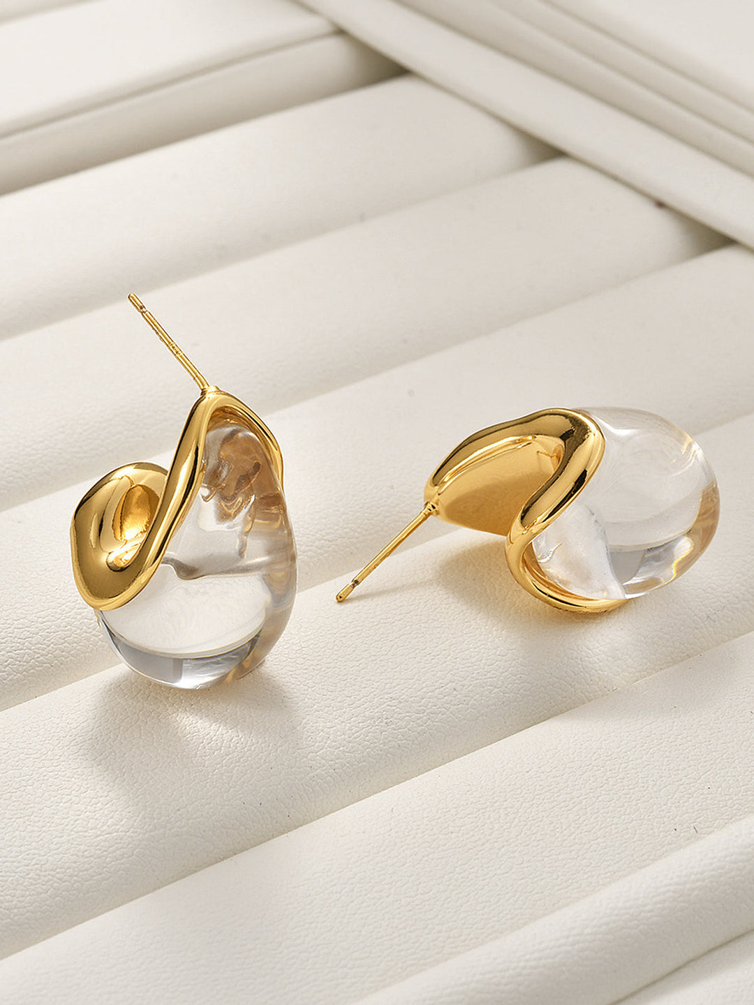 EVANGELIA | Irregular Transparent Resin Stud Earrings