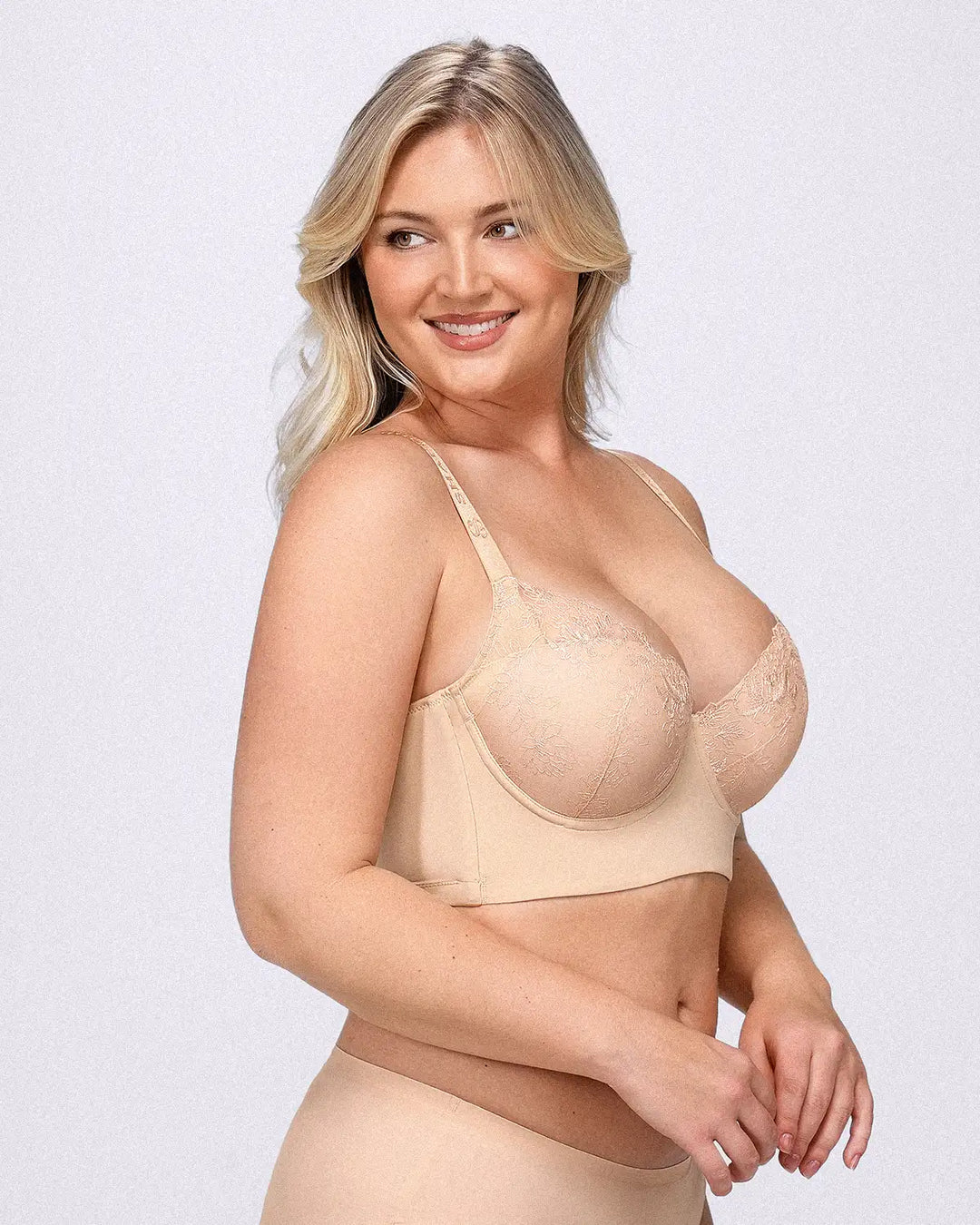 TAMARA | Bare Essentials™ AirSlim® Back Smoothing Lace Underwire Bra