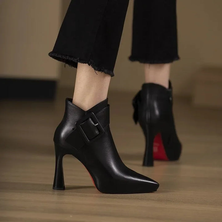 VANESS |  Ankle Buckle Boot
