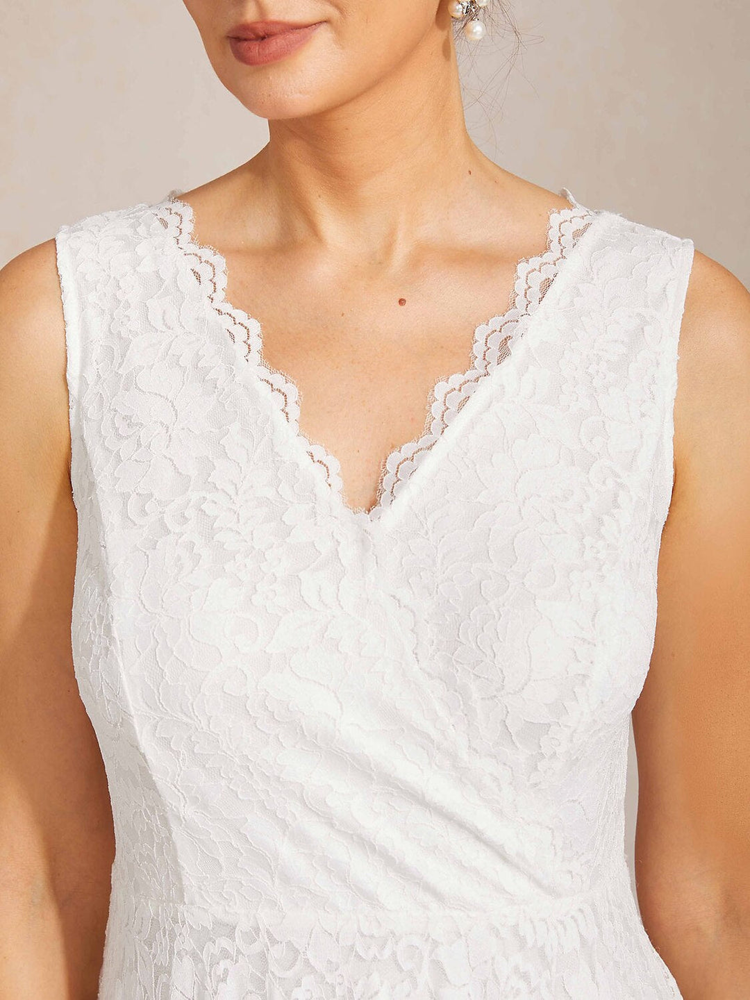 GLORIA | Scalloped V Neck Lace Evening Dress with Matching Shawl