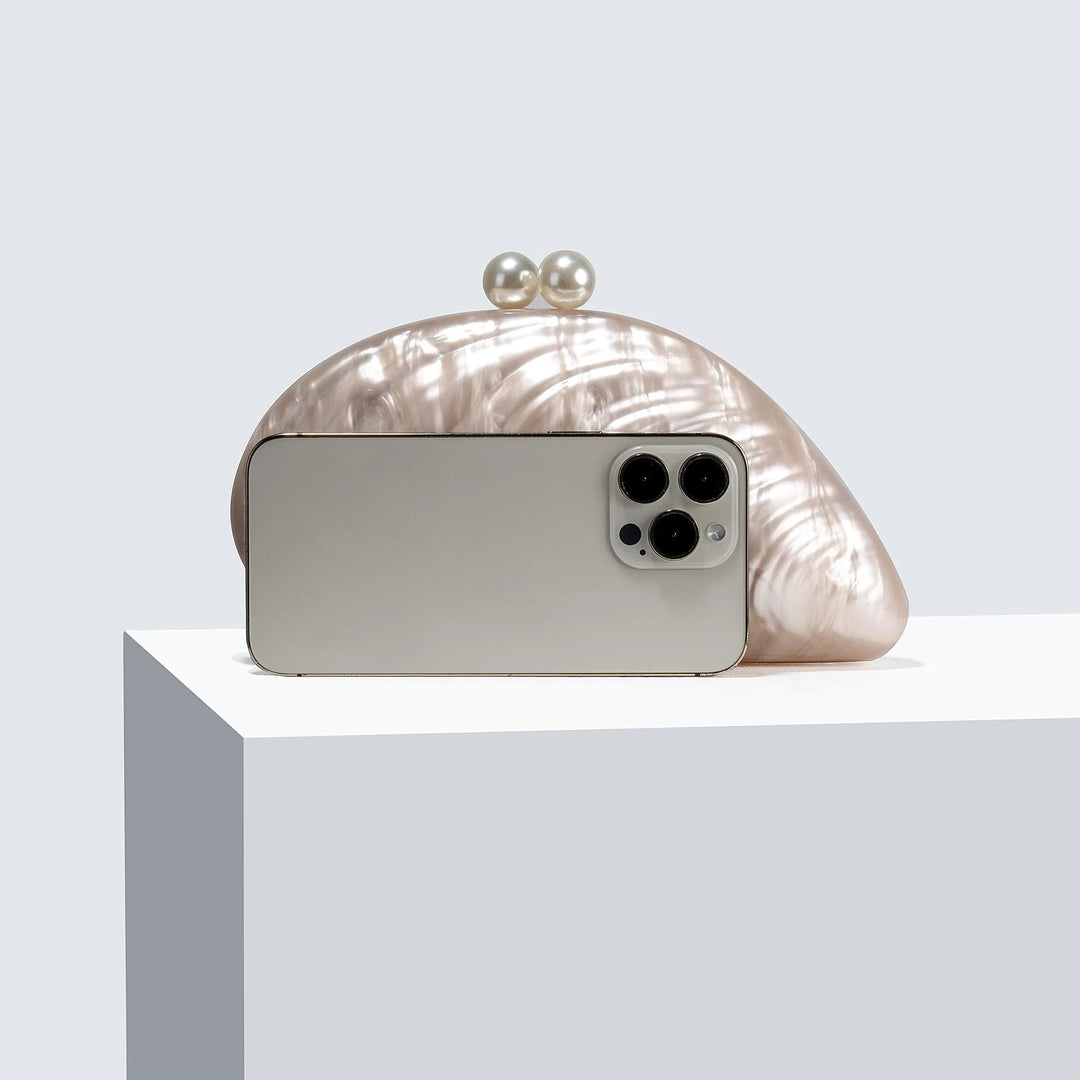 TINA | Shell-Shaped Clutch Purse