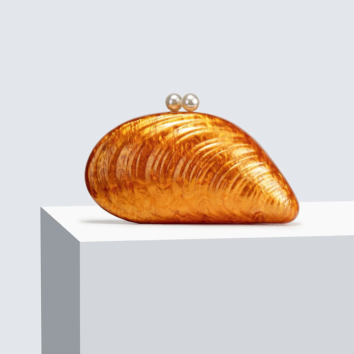 TINA | Shell-Shaped Clutch Purse